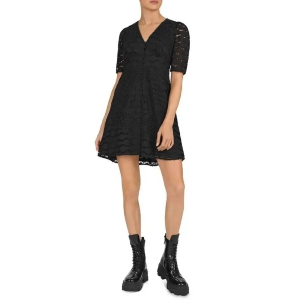 The Kooples Sharp Embroidery Black Mini Dress
VV18